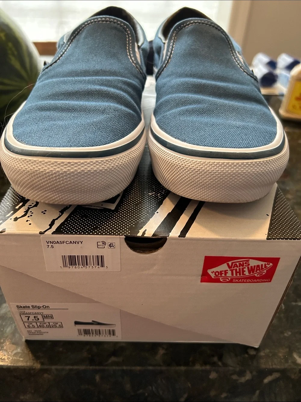 Vans Slip-On Canvas pop cush in Light Blue with White Trim